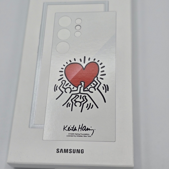 ⭐️40% Off⭐️ Samsung Galaxy S24 Ultra Keith Haring Flipsuit Case - Picture 5 of 12